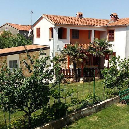 Apartment Marija Vizinada Екстер'єр фото